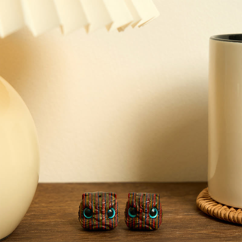 Buddha Stones 2Pcs Mini Rainbow Eucalyptus Dancing Lion Carved Balance Decoration