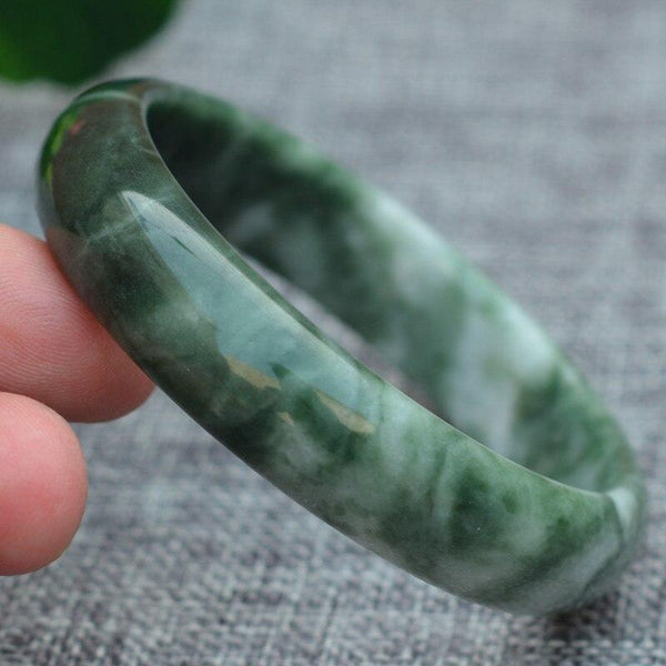 Harmony Jade Bangle – Ancient Healing & Protective Energy