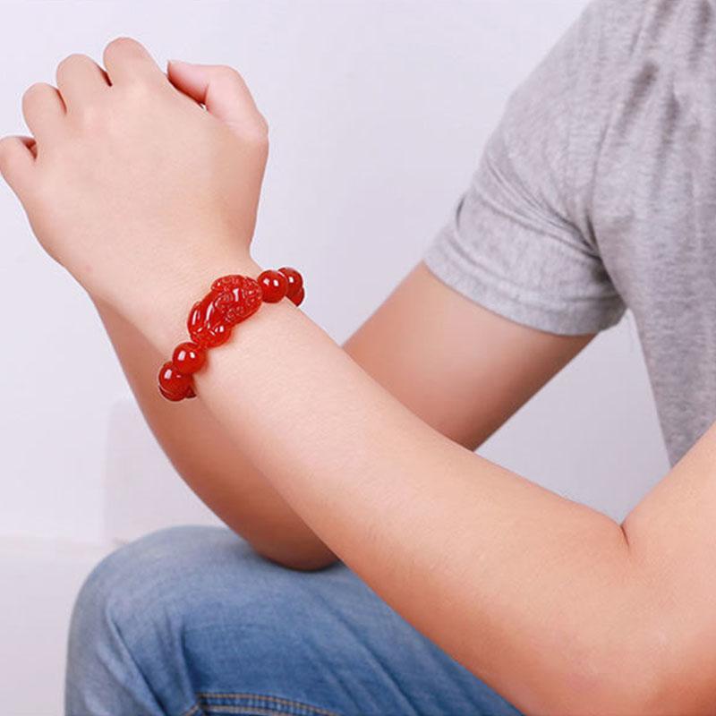 Wealth Guardian Red Agate Bracelet - Feng Shui Money Shield & Clarity